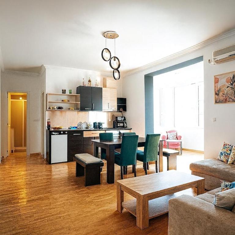 Spacious 3BDR Central apartment near Terazije & BW - Apartman sa 3 Spavaće Sobe - 1