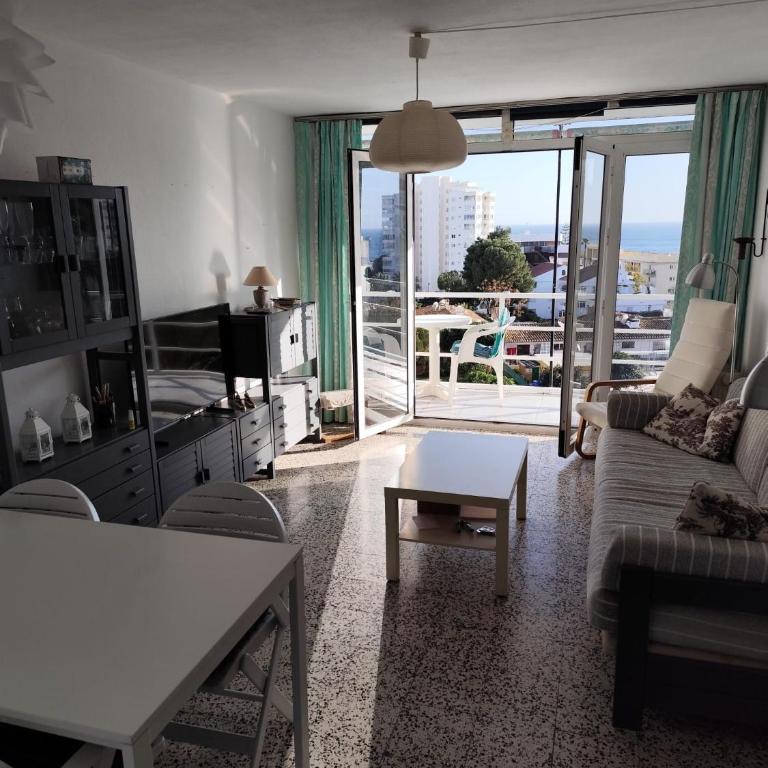 Benalmádena Stay - Apartamento de 2 dormitorios - 3