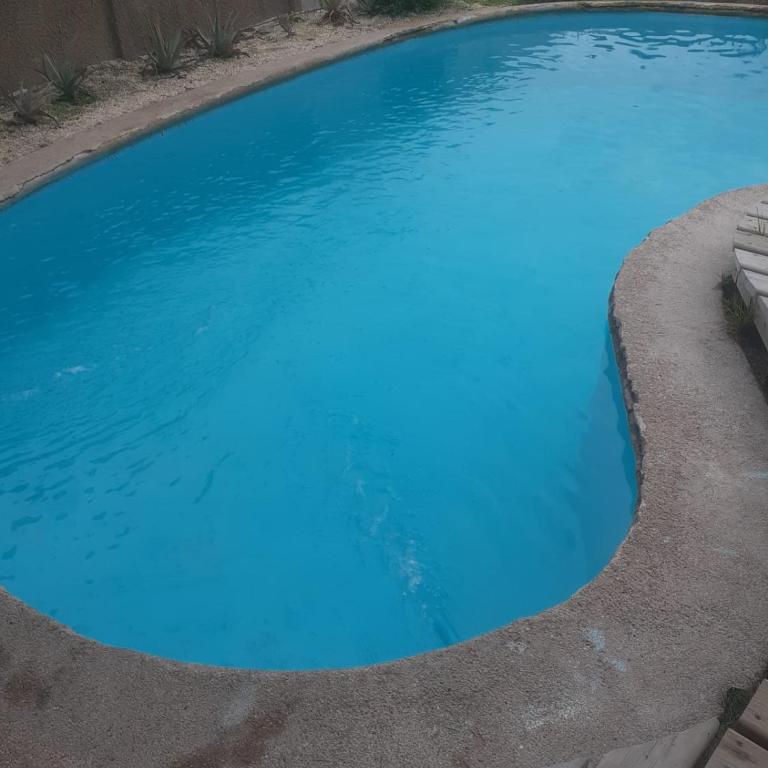 Casa en la playa con piscina - Five-Bedroom House - 2