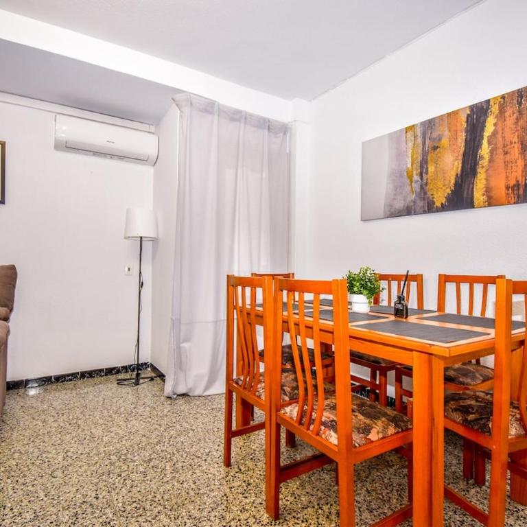 Piso cerca del castillo - Apartamento de 2 dormitorios con balcón - 21