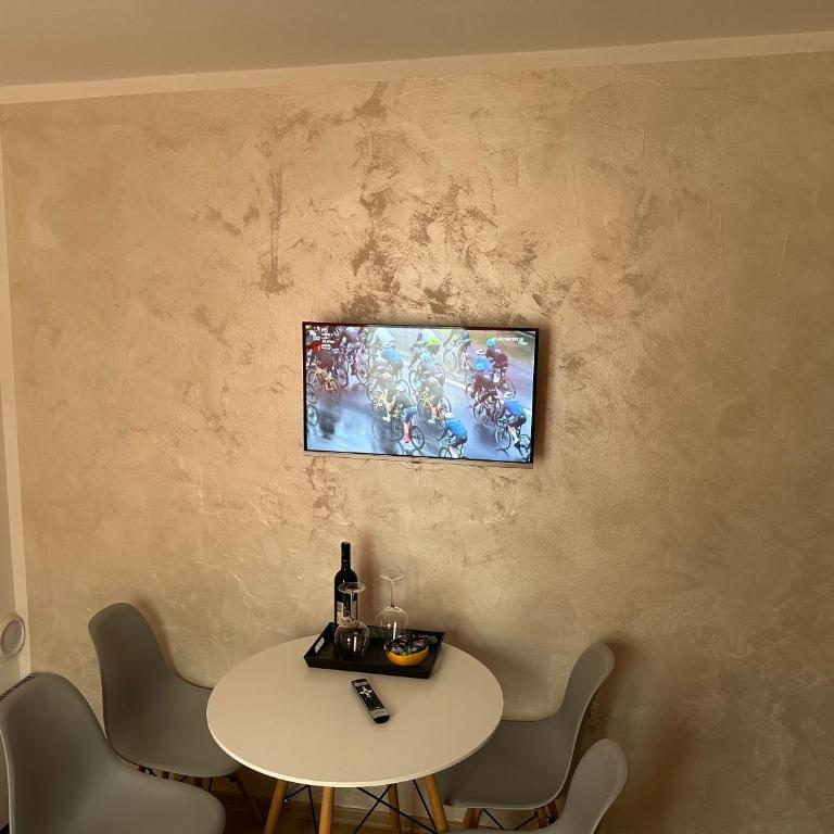 Inaya Apartman Free Parking - Apartman - 48