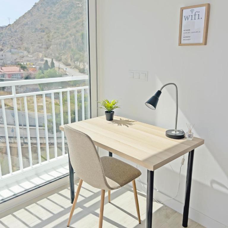 Loft Deluxe, Luminoso, Parking y Piscina - A 100 m del Mar AC - Three-Bedroom Apartment - 19