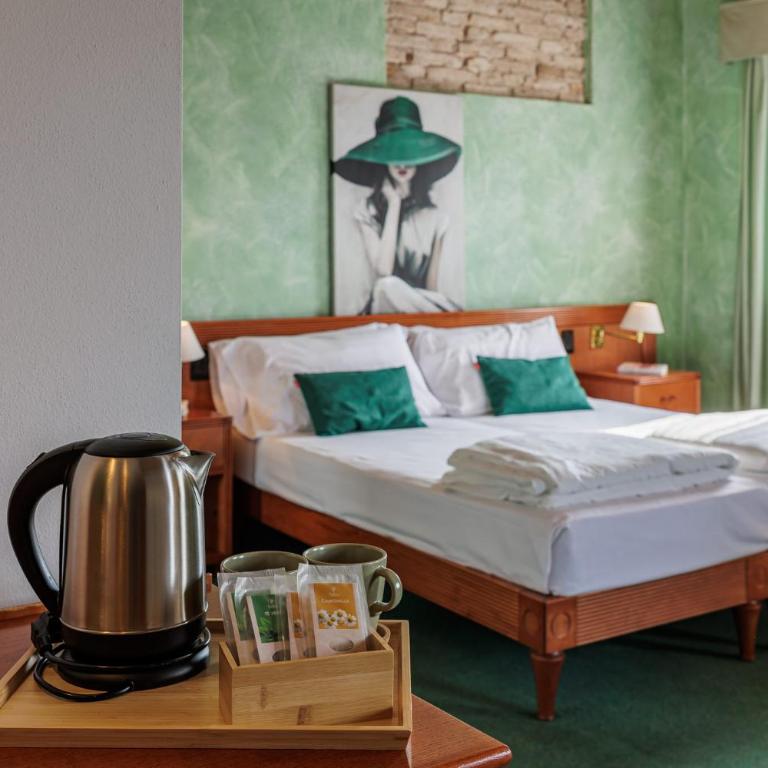Hotel alla Grotta - Suite con Vista Lago - 7