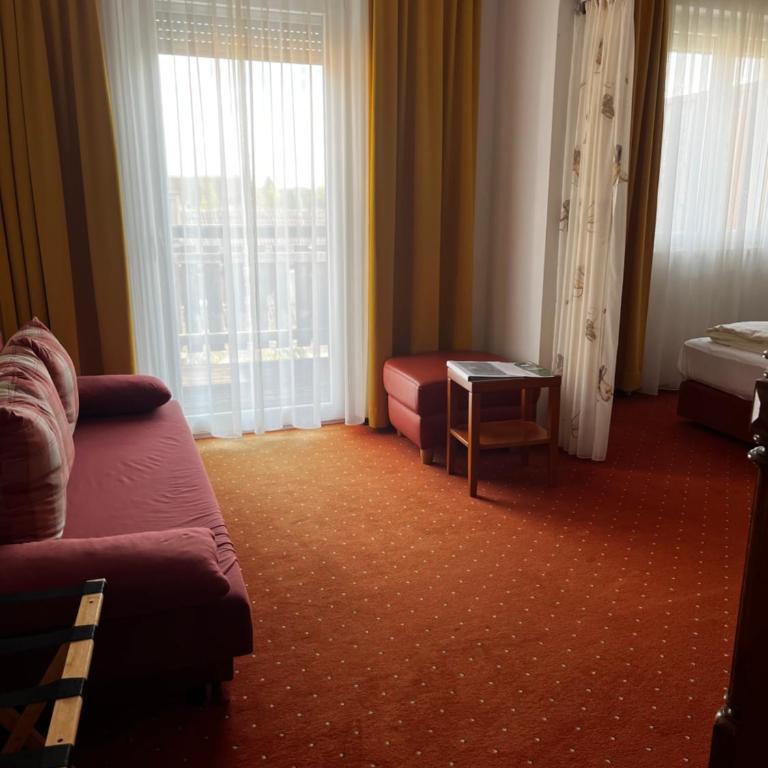 Apfelwirt - Doppel-/Zweibettzimmer mit Aussicht - 9