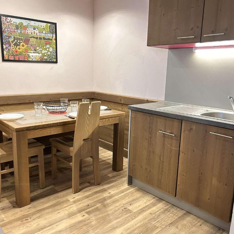 Appartement 2P cabine, 4 couchages, piscine, sauna, proche pistes – Risoul 1850 - Appartement 1 Chambre - 16
