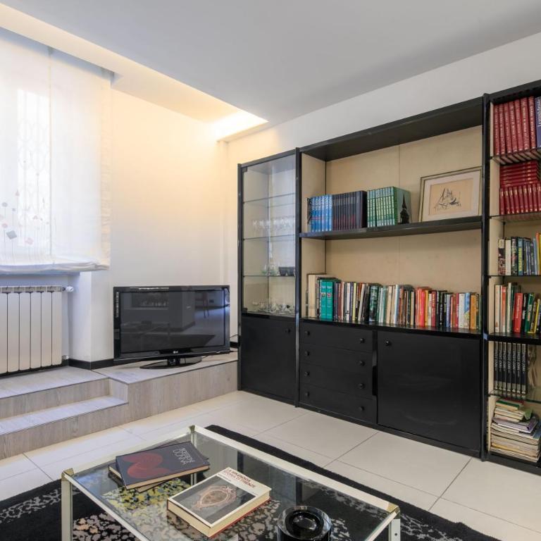 Ponte Rosso Modern by MMega - Appartamento Standard con 2 Camere da Letto - 4