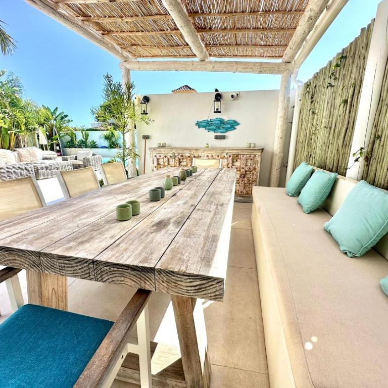 Casa Duende, Estepona, Private beach house with heated pool - Villa frente a la playa - 60