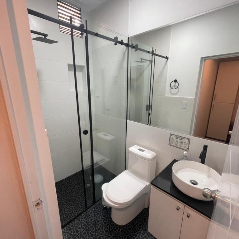 miraflores lighthouse 1 Block from the Beach and near to everything - Double Room with Private Bathroom - 11
