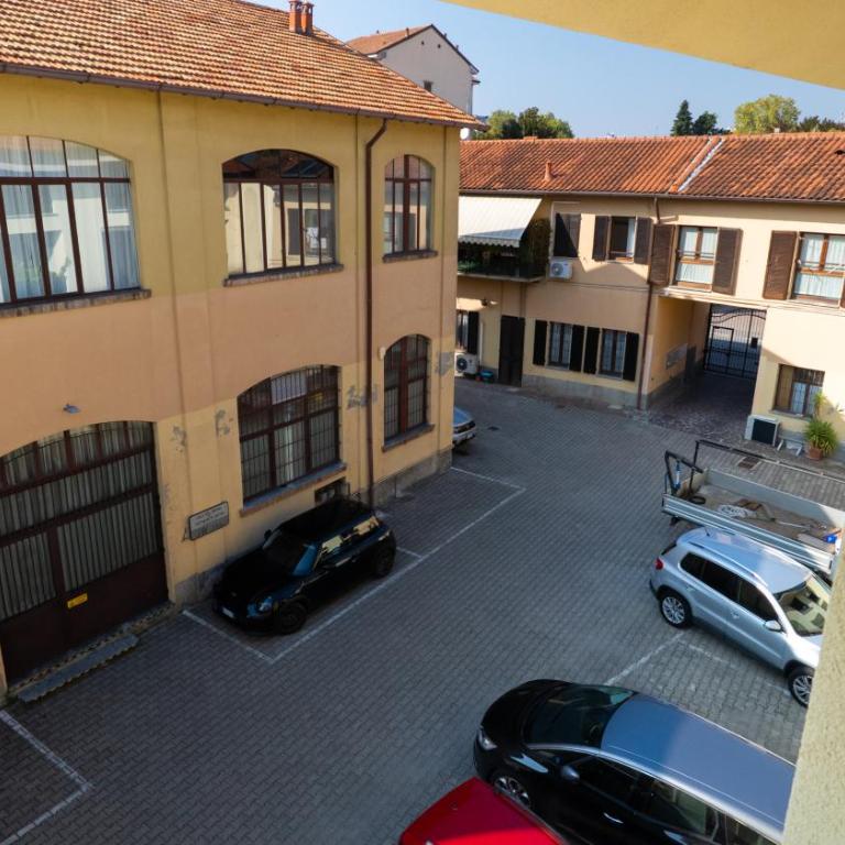 Da Matteo e Lorenza - tra stazione e centro - Appartamento con 2 Camere da Letto - 32