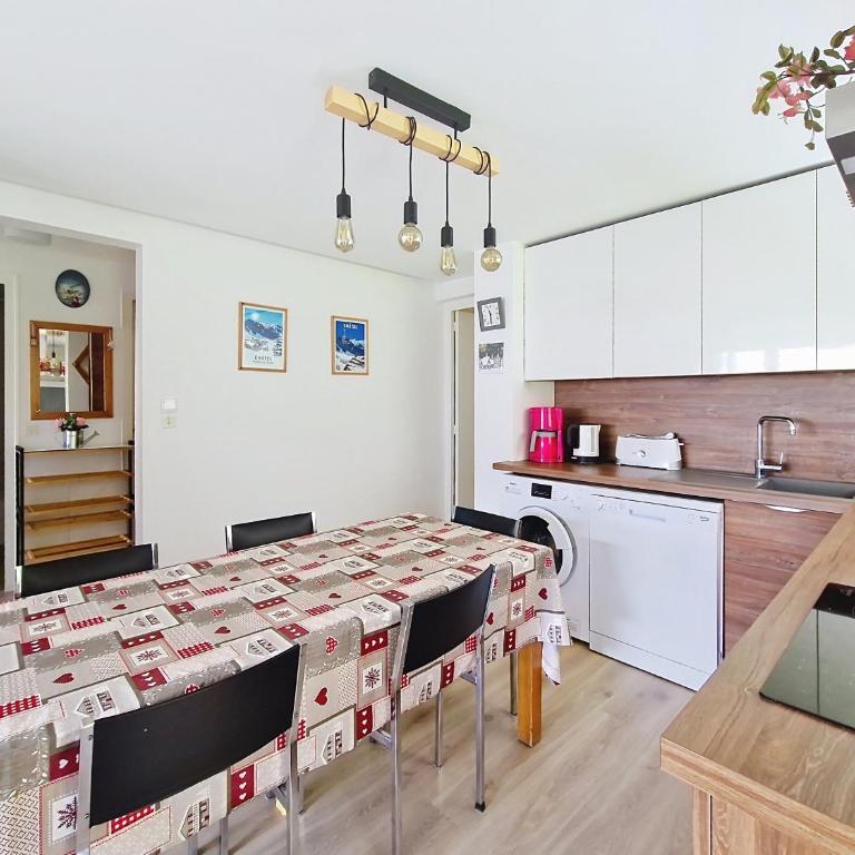 Rhododendrons RD406 COSY & CENTER 6 pers - Appartement avec Balcon - 2