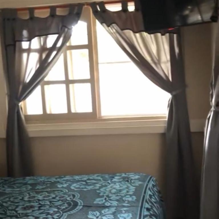 Hospedaje temporal - Habitación Doble con baño privado - 1