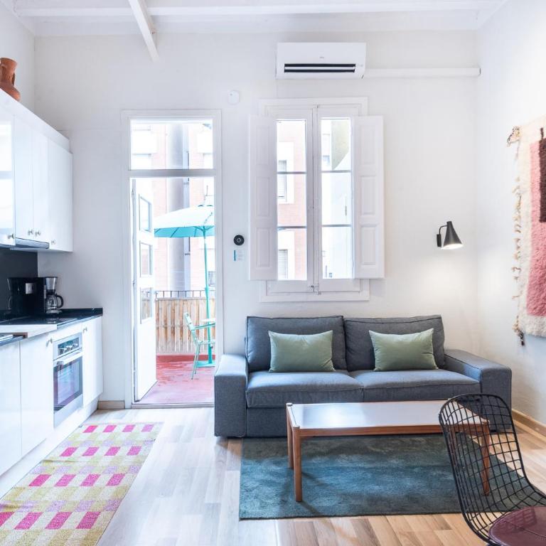 Oasis with a terrace in the heart of Gracia, Barcelona - Two-Bedroom Apartment - 14