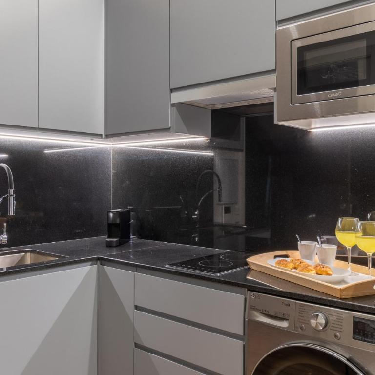 2 single beds in Chamberi - One-Bedroom Apartment - 7