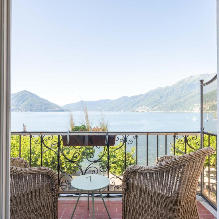 Seven Boutique Hotel - Camera Matrimoniale con Vista Lago e Balcone - 8