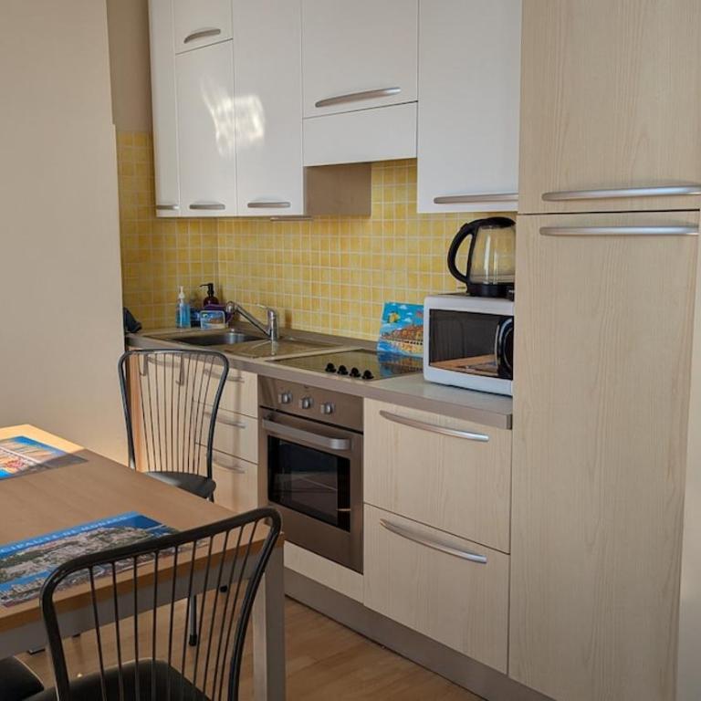Stunning large 2 rooms apartment seafront - Appartement 1 Chambre - 28