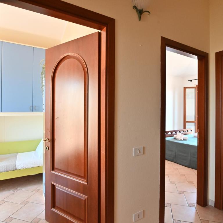 IzzHome Comfort - Appartamento con 2 Camere da Letto - 37