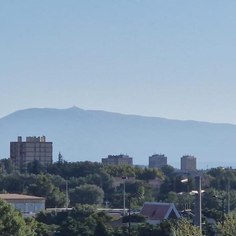 5 minutes gare TGV au calme avec vue - Studio - Vue sur Montagne - 16