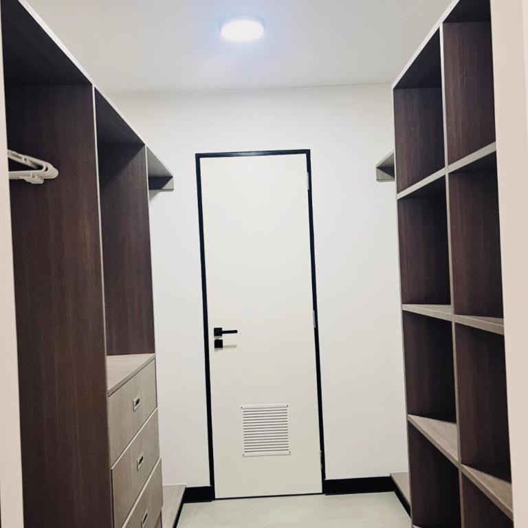 Apartment in San Isidro 2 bedrooms - Lima - Apartamento de 2 dormitorios - 24