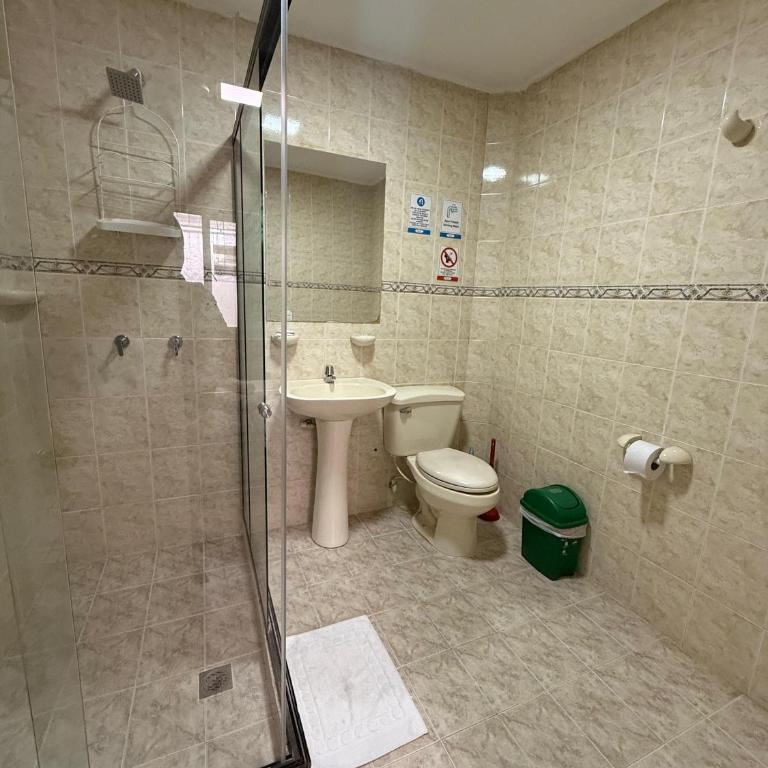 Casa en Poblado para grupos - Vacation Home - 21