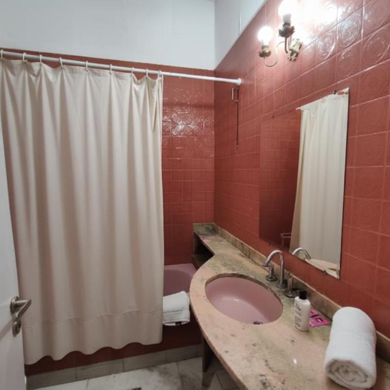 Suite Pringles 1740 Parking Planta Baja - Apartamento de 2 dormitorios - 3