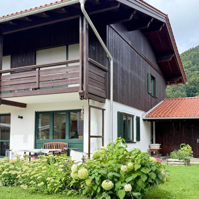 FeWo Zuhause Ruhpolding - Haus mit 3 Schlafzimmern - 1