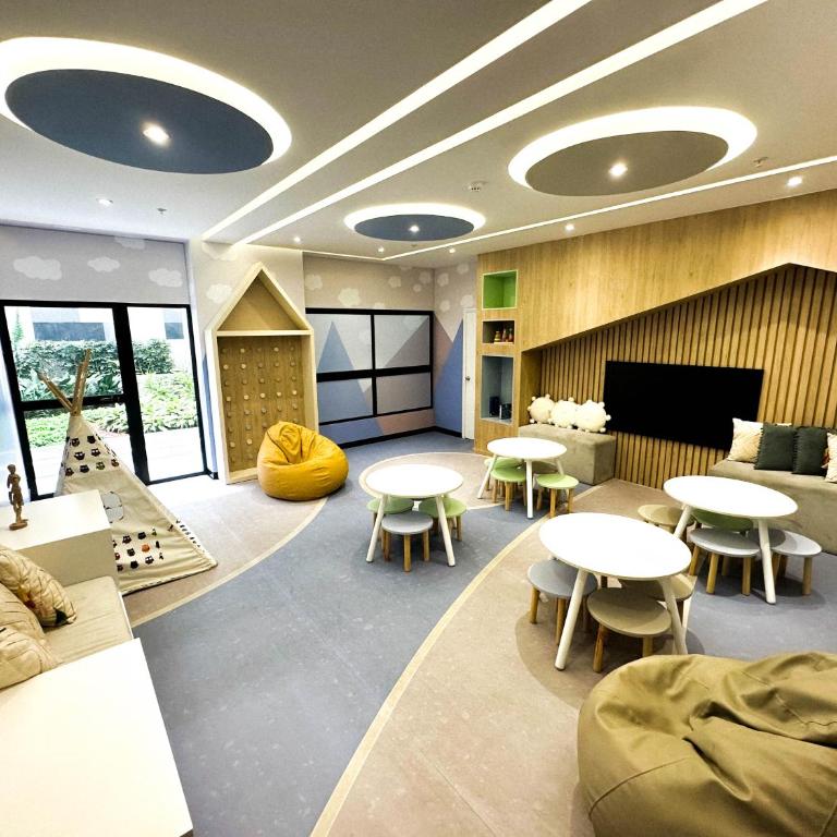 Luxurious Apartment in the heart of Miraflores - Three-Bedroom Apartment - 60