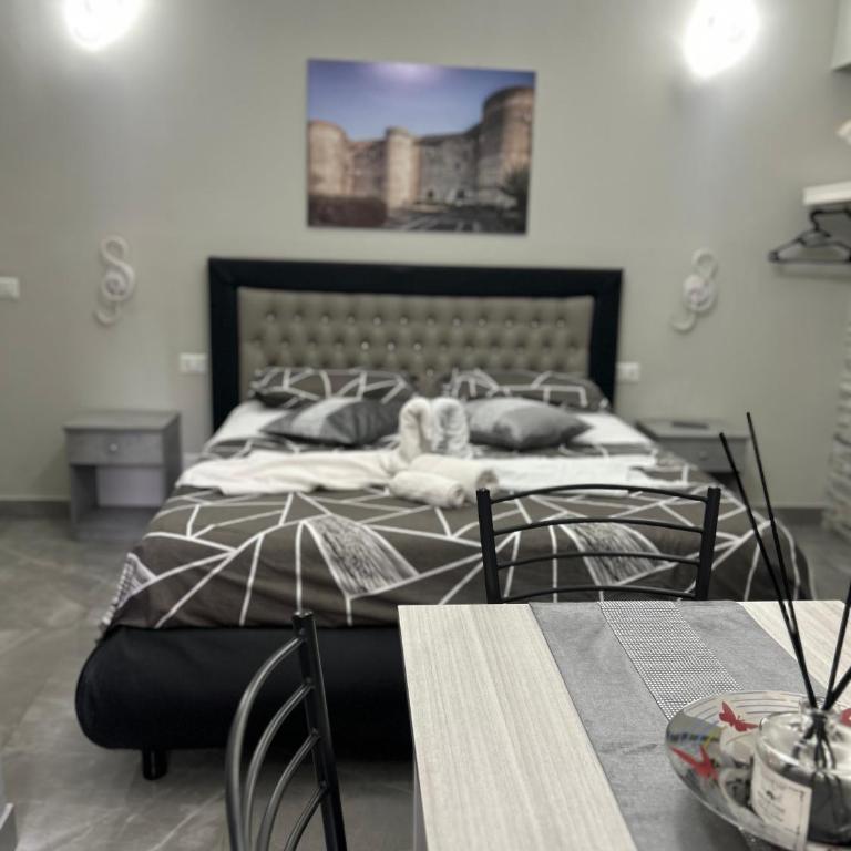 Fanale House - One-Bedroom Apartment - 1