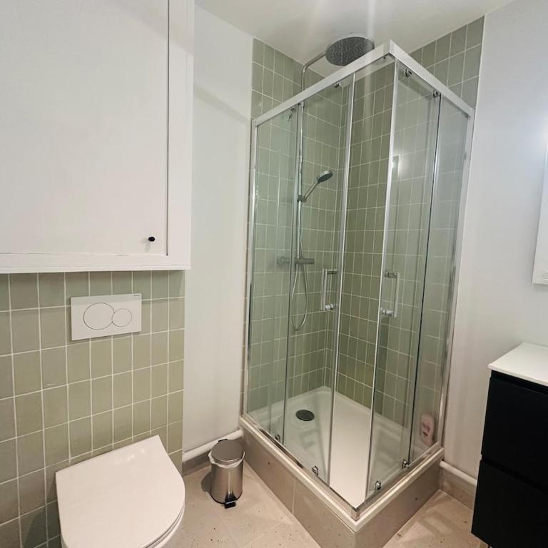 Hyper Centre Cathedral Boulingrin 201 - One-Bedroom Apartment - 15