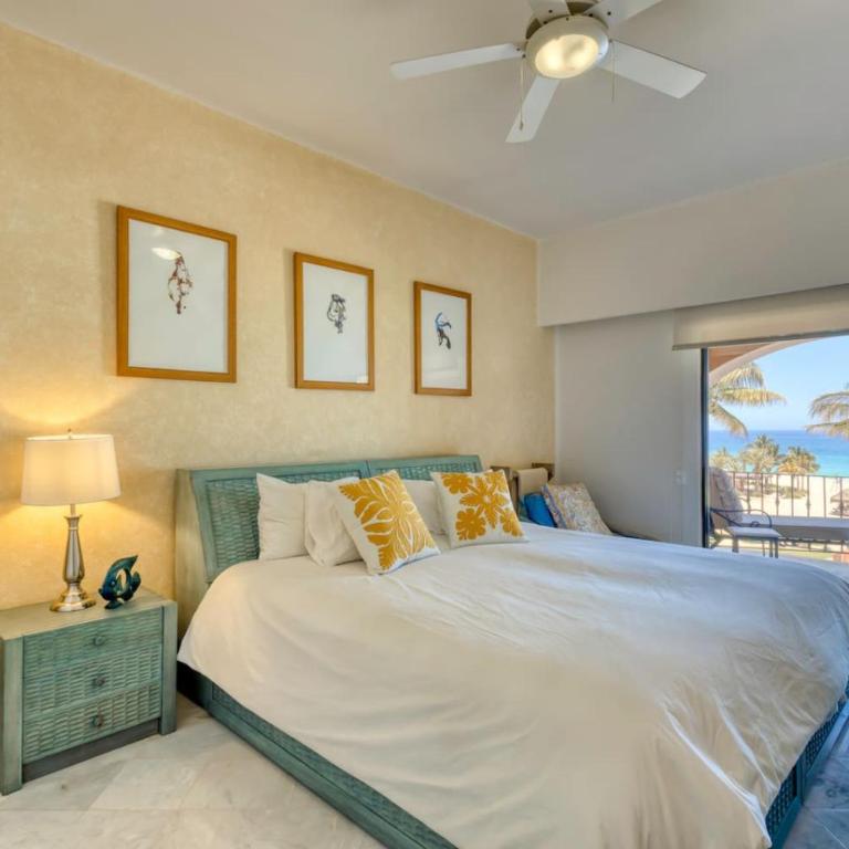 Beachfront Condo at Casa del Mar - Apartment - 19
