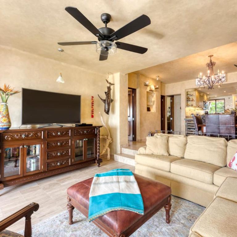 Beachfront Hacienda Style Condo - Apartamento - 15
