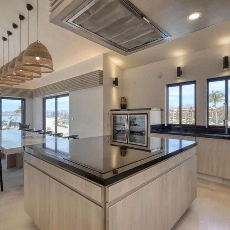 Luxury Unique Oceanfront Penthouse - Apartamento de lujo de 4 dormitorios - 70