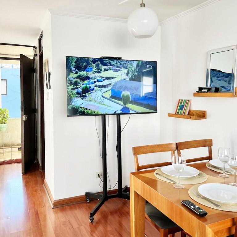 Quiet, comfortable, central, connected and beauty - Three-Bedroom Apartment - 3