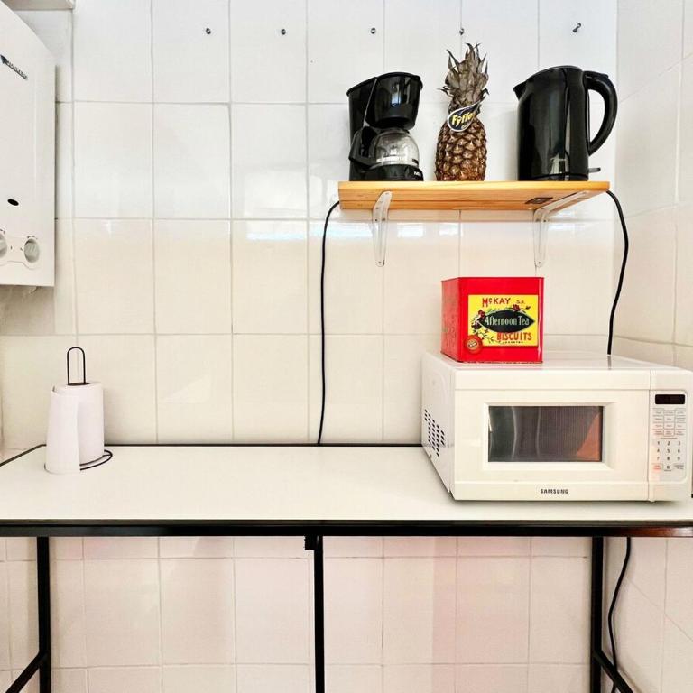 Quiet, comfortable, central, connected and beauty - Three-Bedroom Apartment - 14