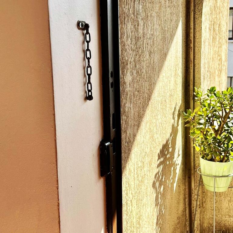 Quiet, comfortable, central, connected and beauty - Three-Bedroom Apartment - 26