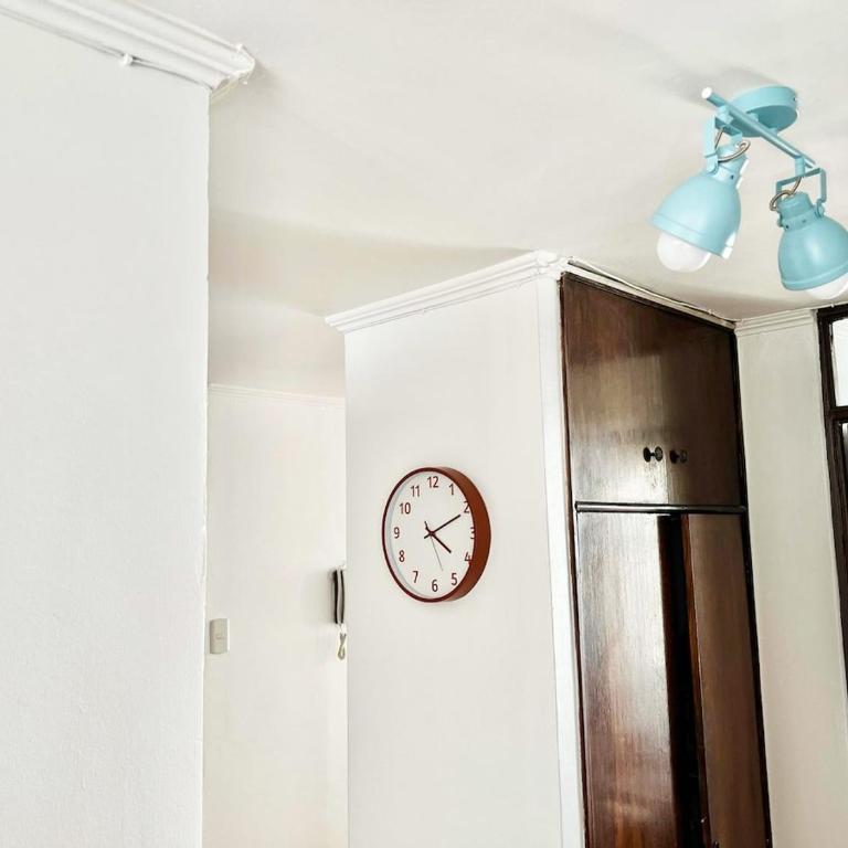 Quiet, comfortable, central, connected and beauty - Three-Bedroom Apartment - 35