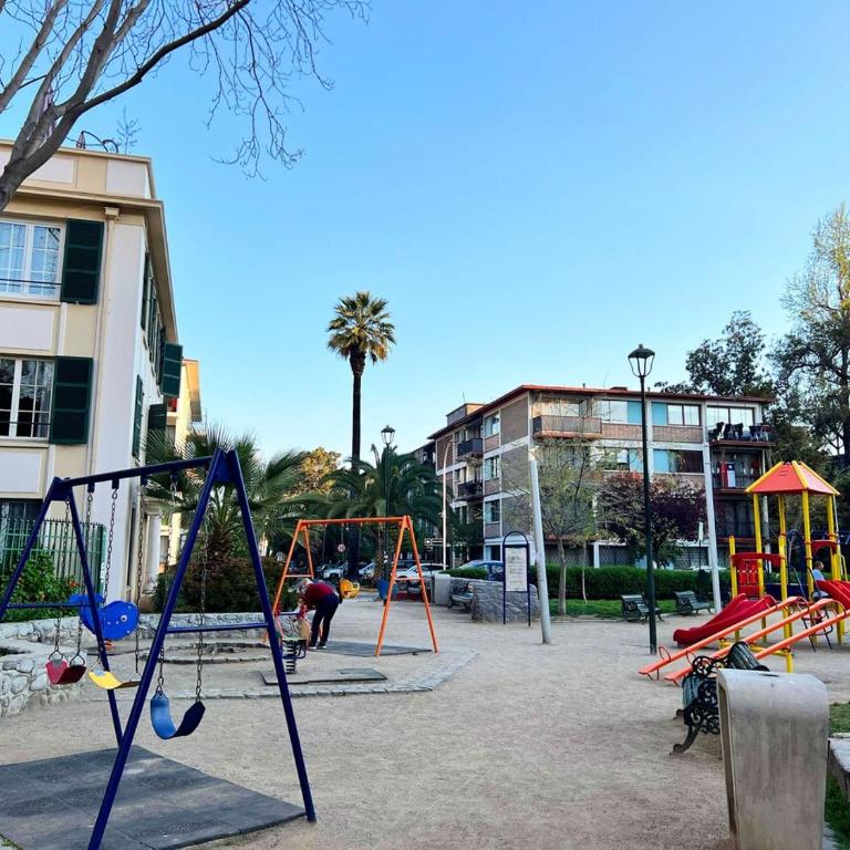 Quiet, comfortable, central, connected and beauty - Three-Bedroom Apartment - 39