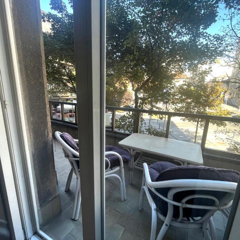 Two Bedroom Apartment with Terace and Parking - Apartman sa 2 Spavaće Sobe - 6