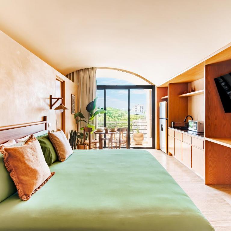 Studios with Plunge Pool near the Beach - Estudio con balcón - 8
