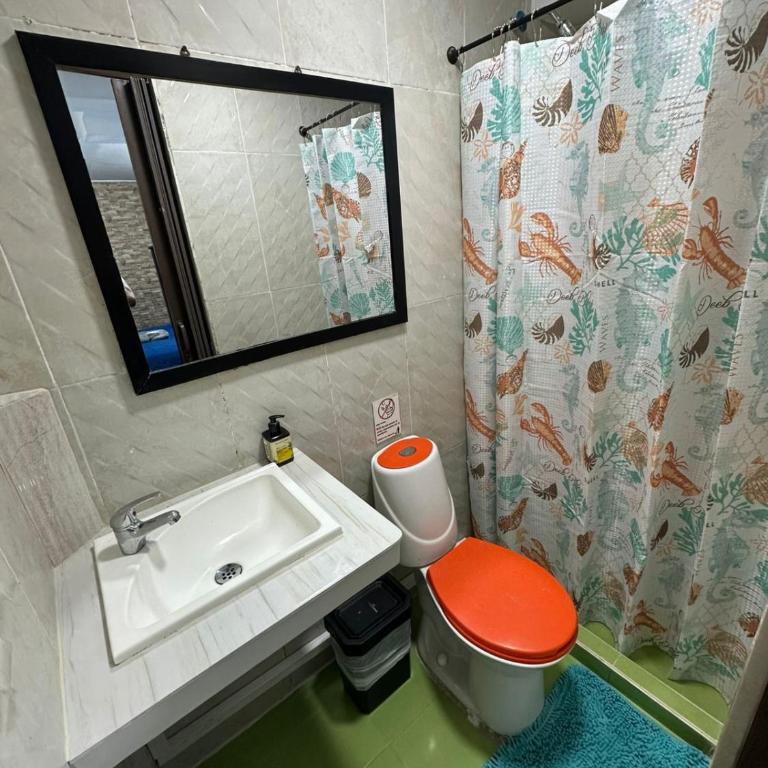 Hostal San Andres Vive - Habitación cuádruple - 8