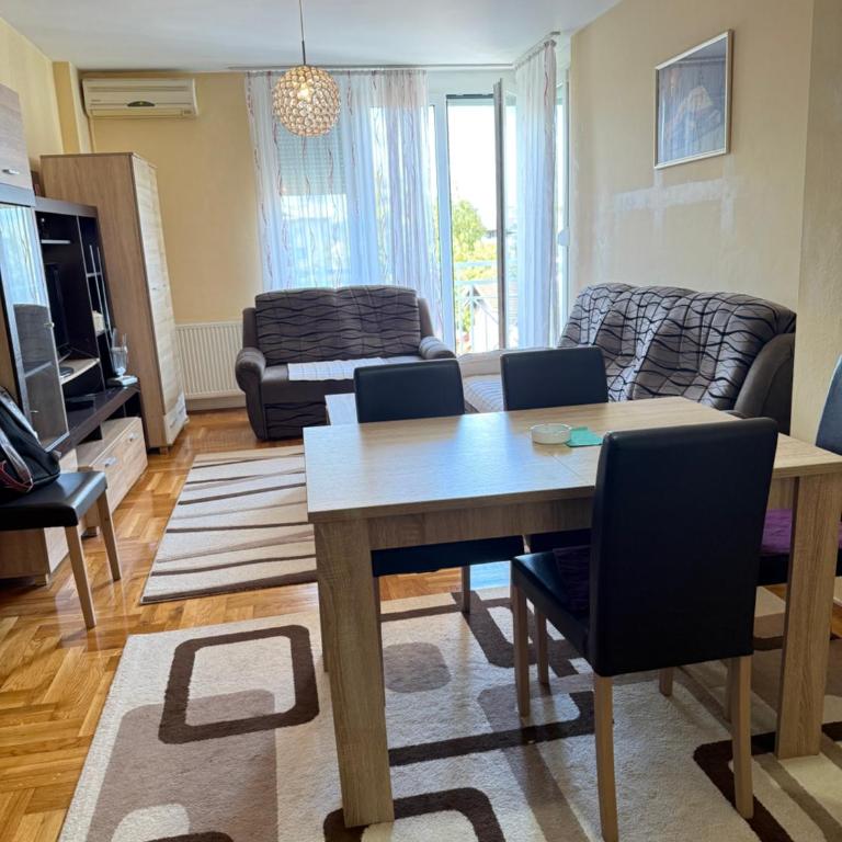 Apartman Milka - Apartman sa 2 Spavaće Sobe - 1