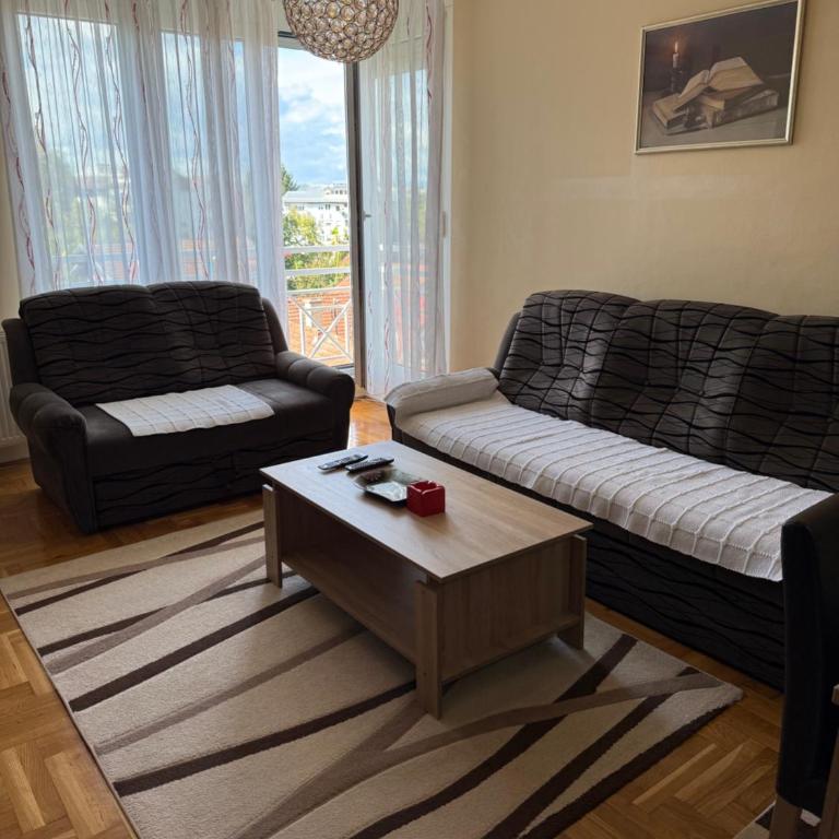 Apartman Milka - Apartman sa 2 Spavaće Sobe - 2