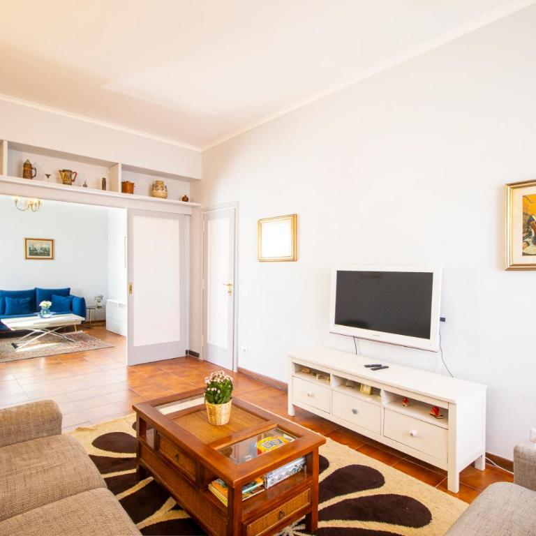 Harmony House Roma - Three-Bedroom Apartment - 7
