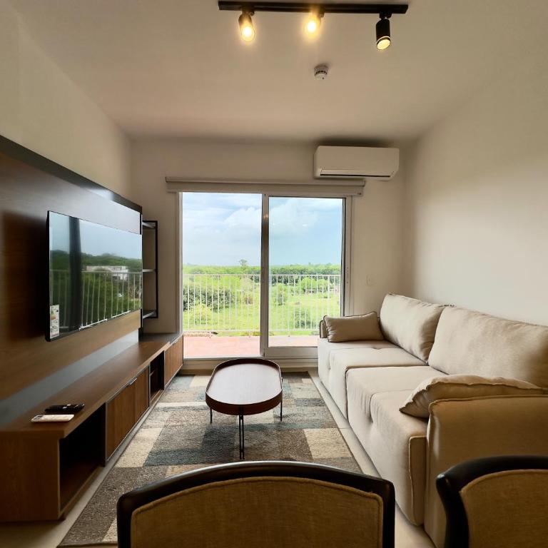 Apartamento en Luque cerca a Asunción con Piscina y cancha de pádel 301 - Two-Bedroom Apartment - 6