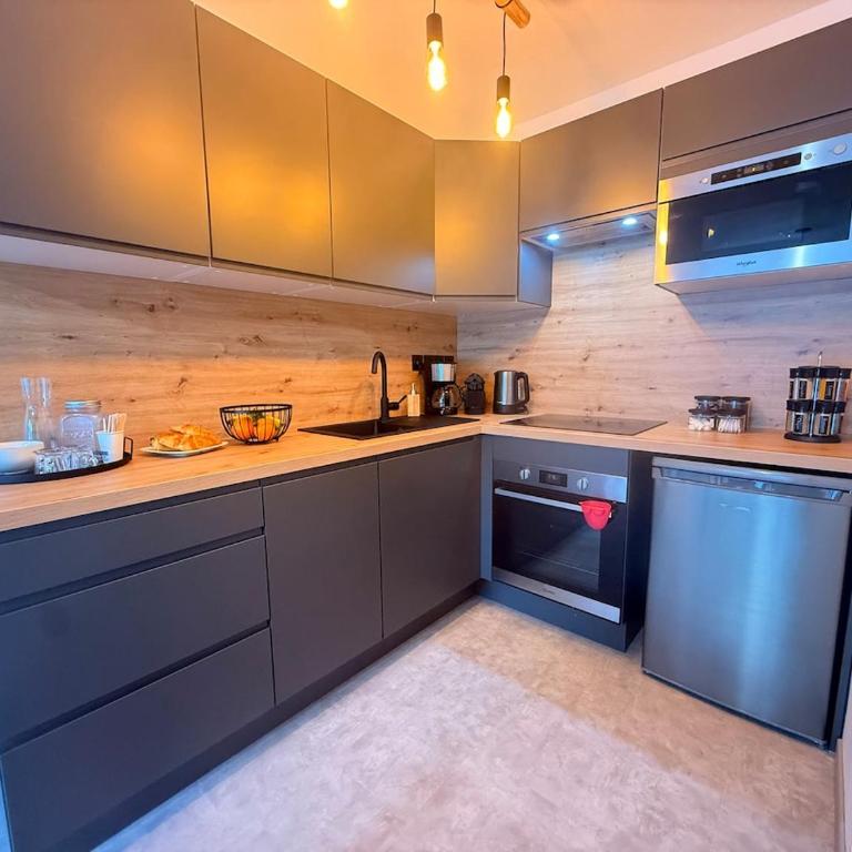 App 2-4 Proche Gare Terrasse Garage - Appartement 1 Chambre - 5