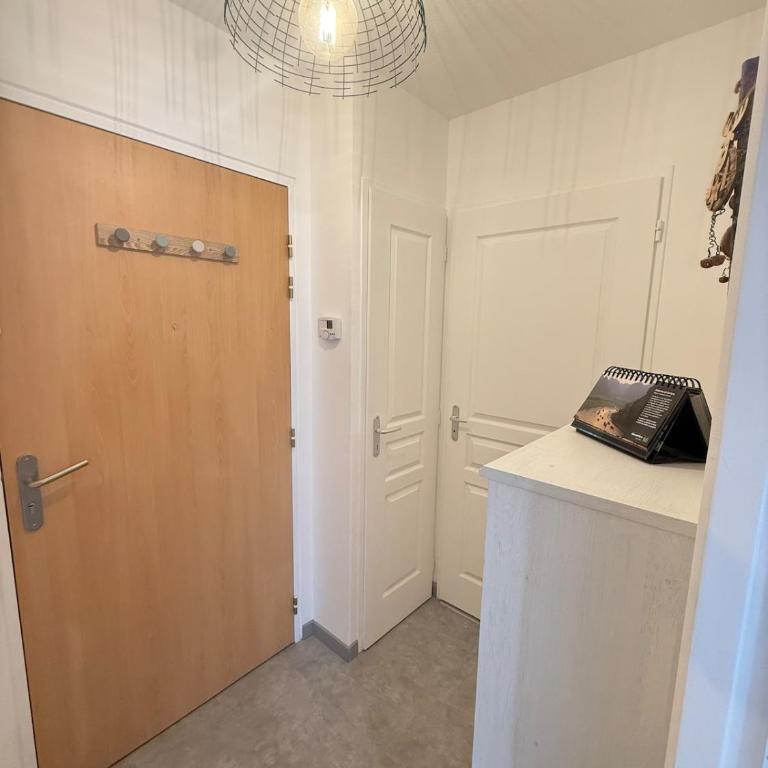 App 2-4 Proche Gare Terrasse Garage - Appartement 1 Chambre - 38