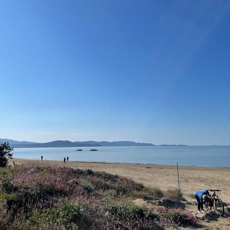 Lovely apartment near the beach - Two-Bedroom Apartment - 21
