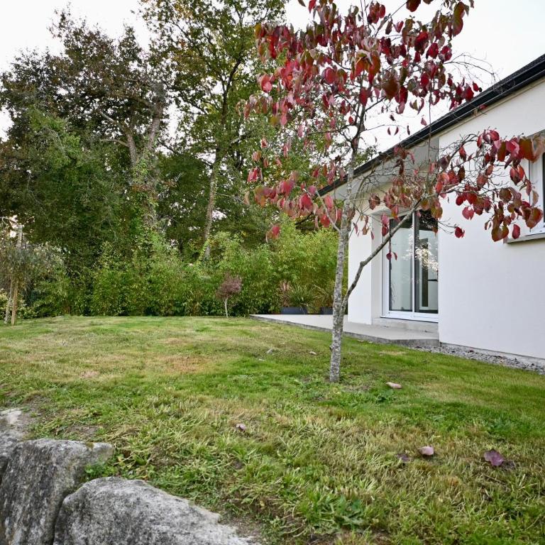 Maison moderne avec jardin sans vis-à-vis, idéal professionnels et familles - L'ÉCRIN BRETON - Three-Bedroom Home - 25
