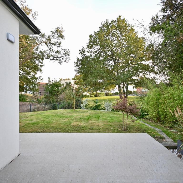 Maison moderne avec jardin sans vis-à-vis, idéal professionnels et familles - L'ÉCRIN BRETON - Three-Bedroom Home - 26