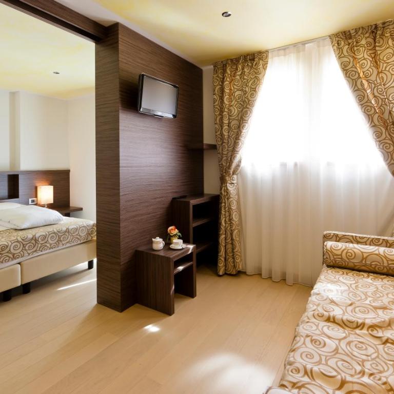 Family Hotel Serena - Junior Suite Familiare - 2