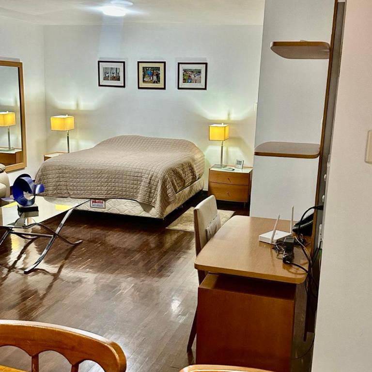Suite Ejecutiva full equipo en Los Palos Grandes - One-Bedroom Apartment - 19